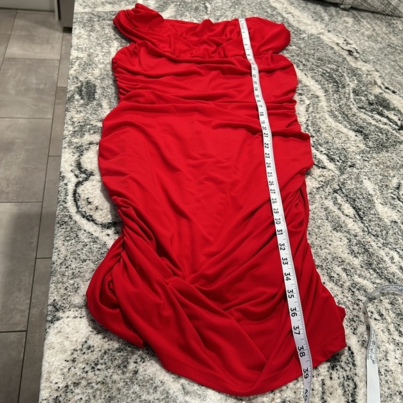 Ricki’s Red midi dress Size Medium Sleeveless Ruching Christmas Winter Summer - Picture 8 of 8